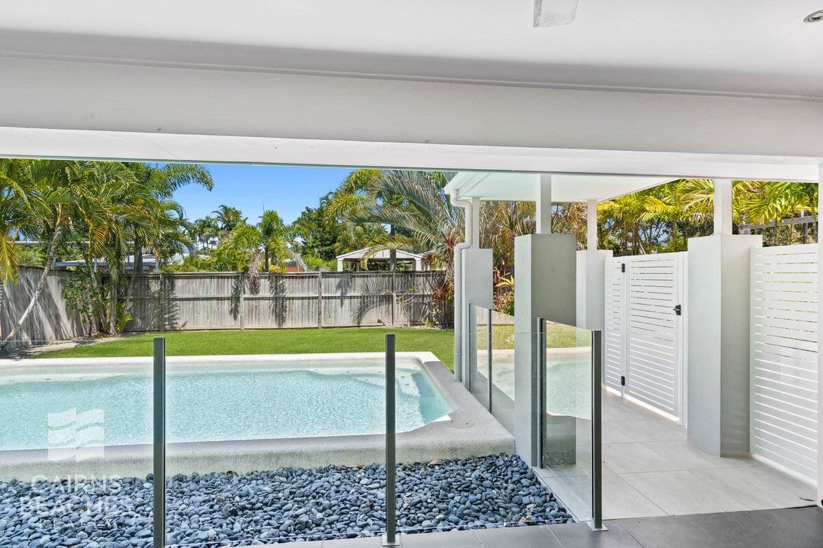 34 Saint Crispin Street, Clifton Beach - Thumbnail 7