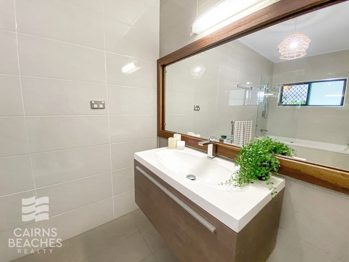 21 Rudder Street, Clifton Beach - Thumbnail 6