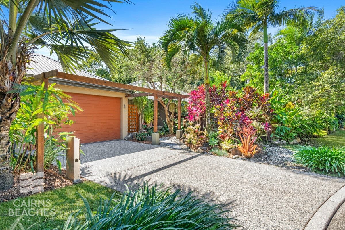 12 Muller Street, Palm Cove - Image 1