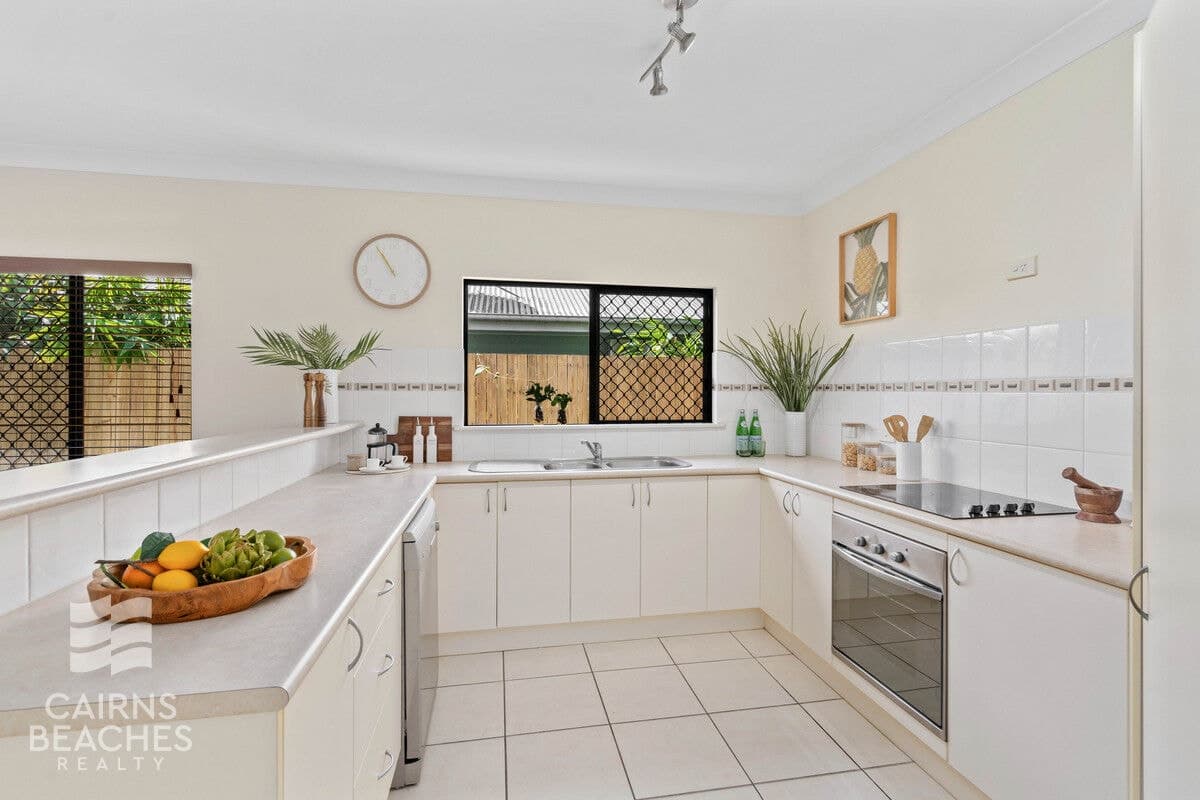 4 Bronte Close, Kewarra Beach - Thumbnail 2