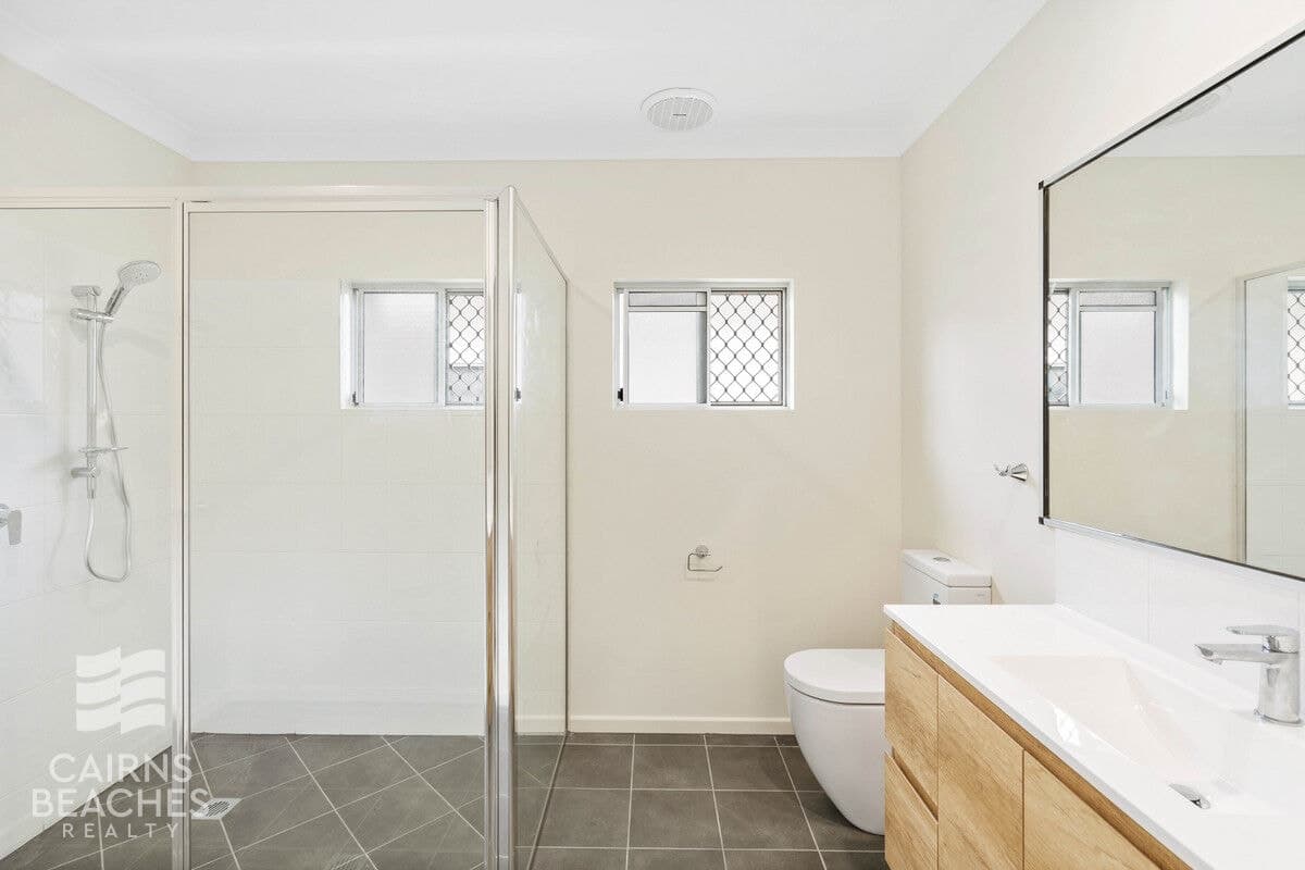 4 Newport Close, Kewarra Beach - Thumbnail 7