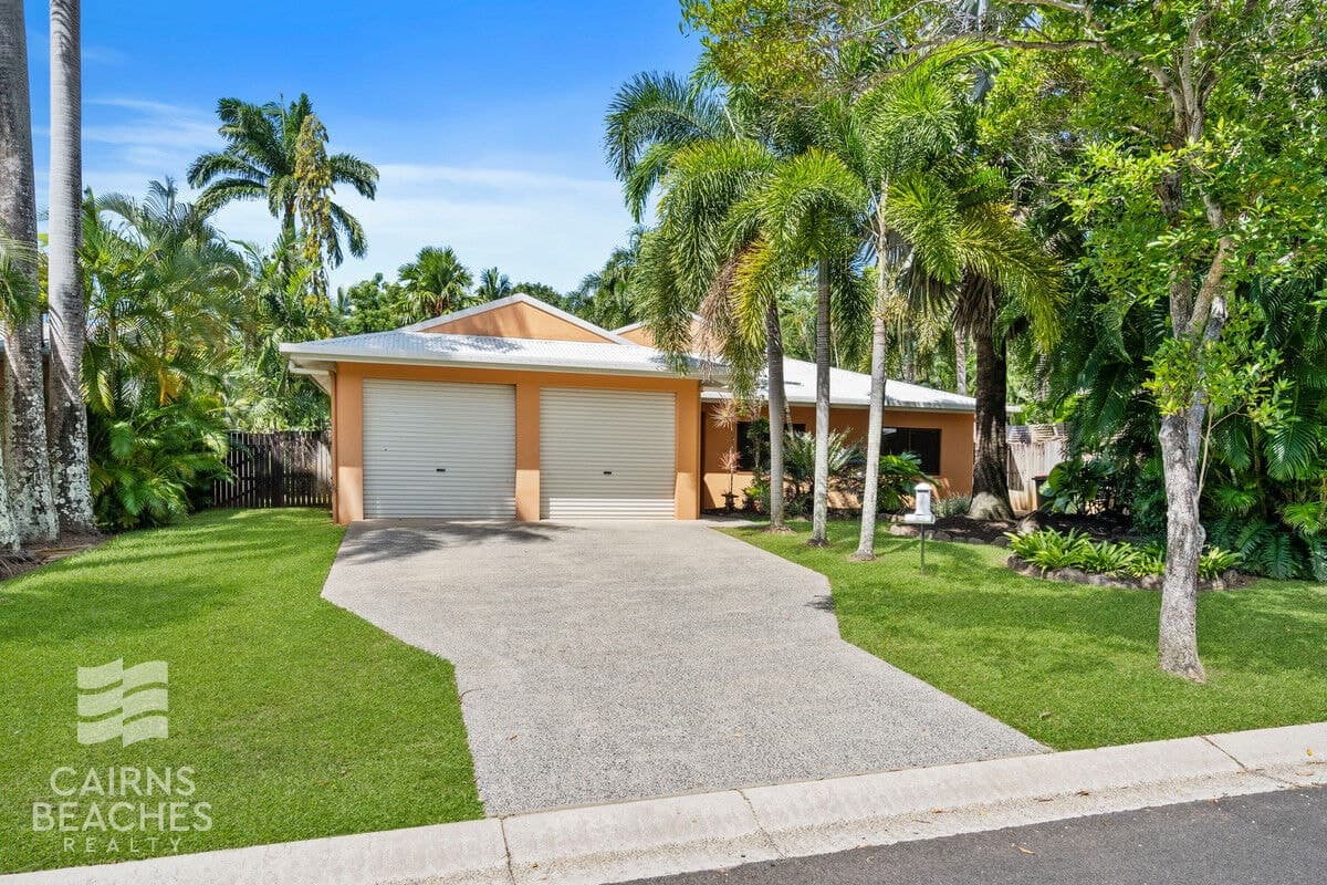 18 Isaac Smith Close, Kewarra Beach - Image 1