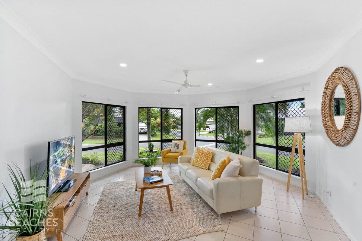 32 Mia Street, Kewarra Beach - Image 1