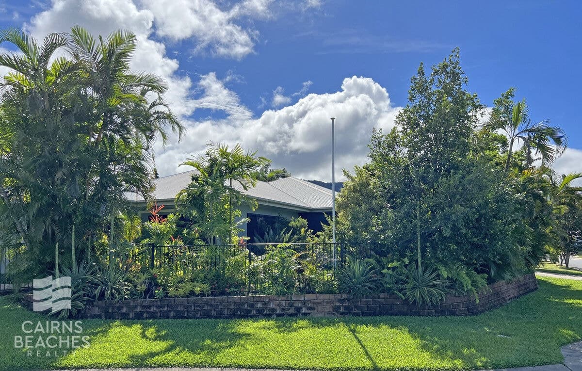 2 Bronte Close, Kewarra Beach - Image 1