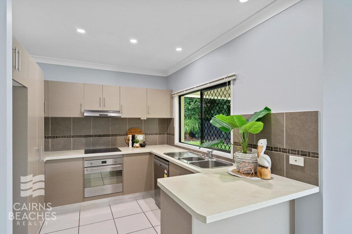 16 Seton Street, Trinity Park - Thumbnail 4