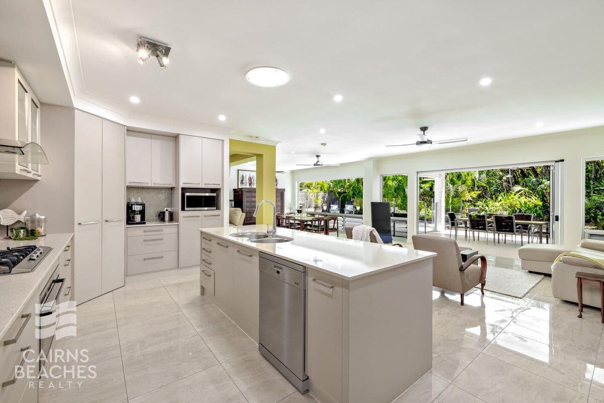 31 Muller Street, Palm Cove - Thumbnail 4
