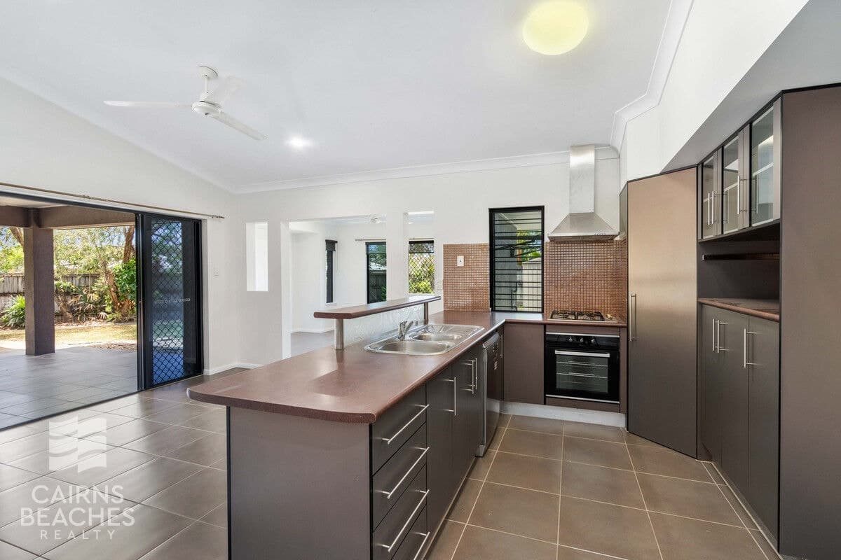 8 Tanjong Close, Kewarra Beach - Thumbnail 3