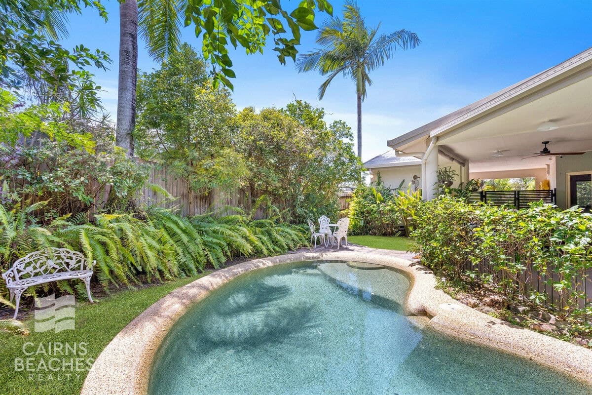 10 Mornington Street, Kewarra Beach - Image 1