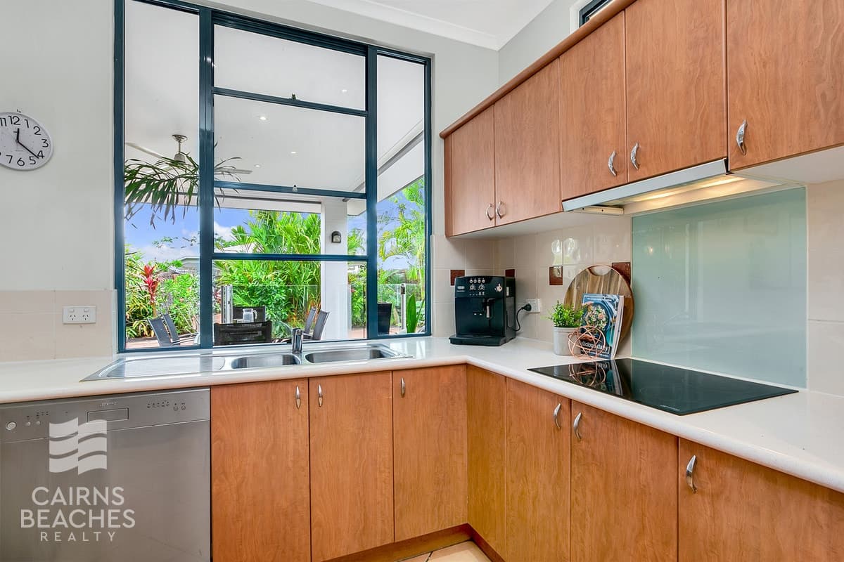 10/75 Cedar Road, Palm Cove - Thumbnail 3