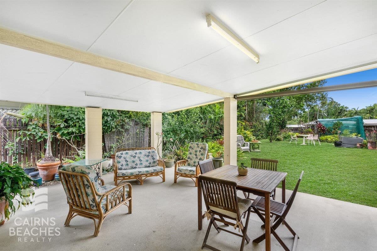 8 Coolangatta Close, Kewarra Beach - Thumbnail 4