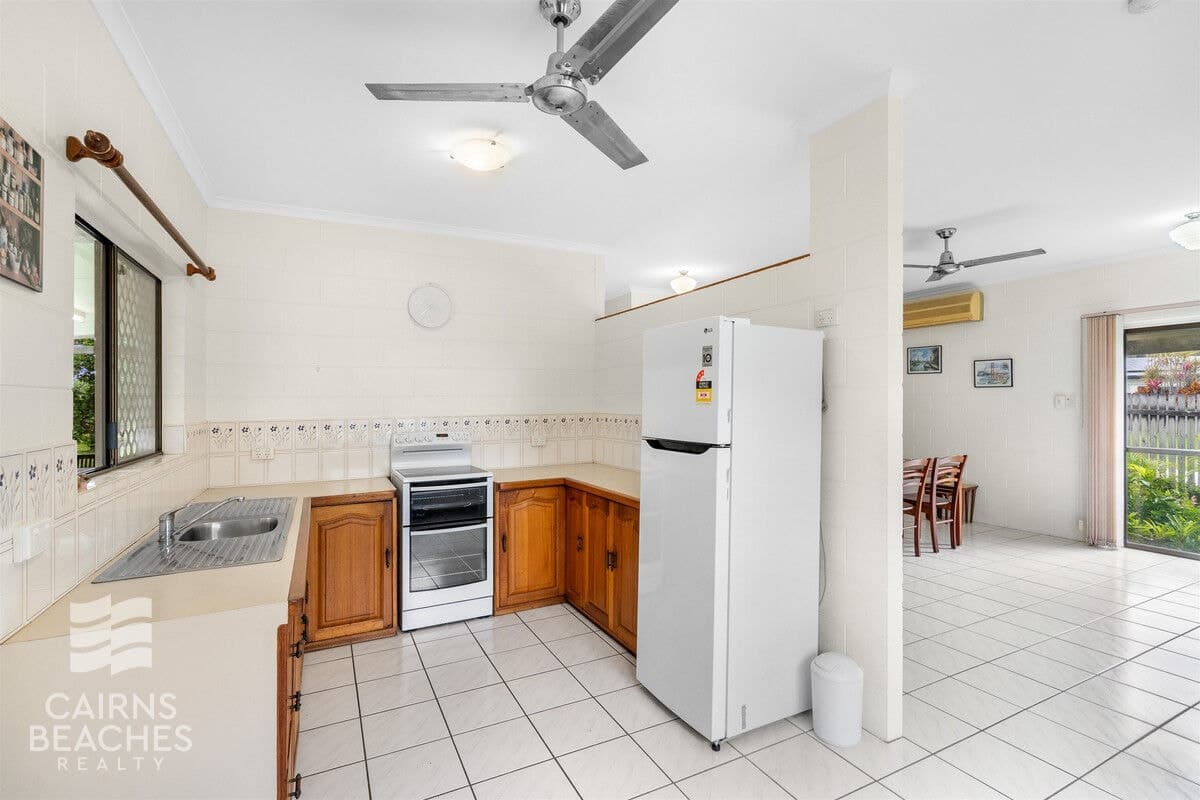 8 Coolangatta Close, Kewarra Beach - Thumbnail 6