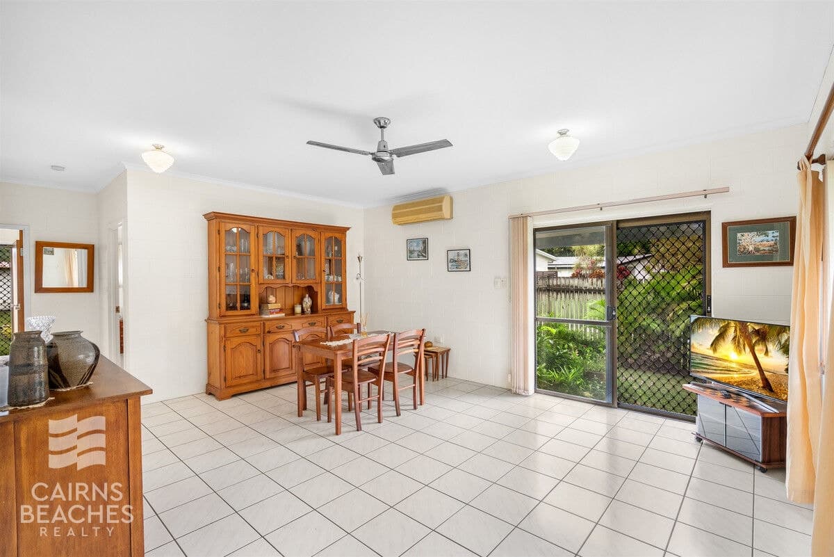 8 Coolangatta Close, Kewarra Beach - Thumbnail 7