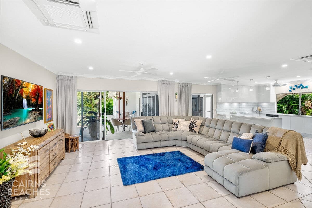 7 Melissa Close, Clifton Beach - Thumbnail 3