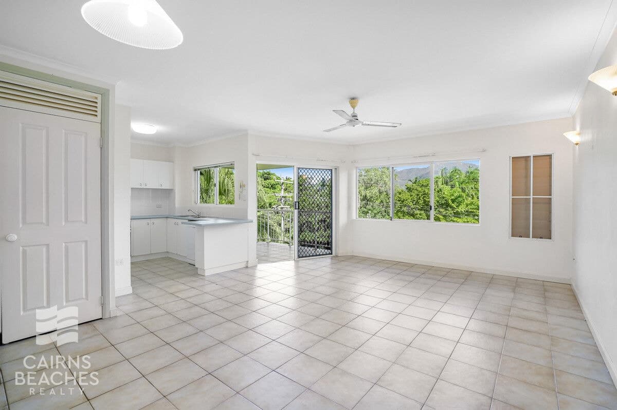 12/98-100 Moore Street, Trinity Beach - Thumbnail 4