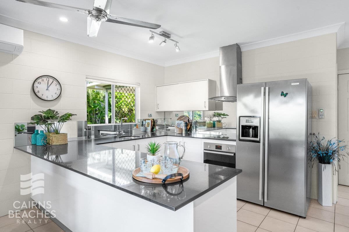 1/11 Carrum Close, Kewarra Beach - Thumbnail 2
