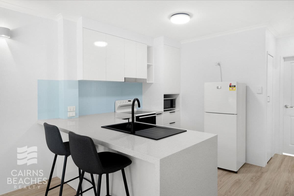 33/1-19 Poinciana Street, Holloways Beach - Thumbnail 6