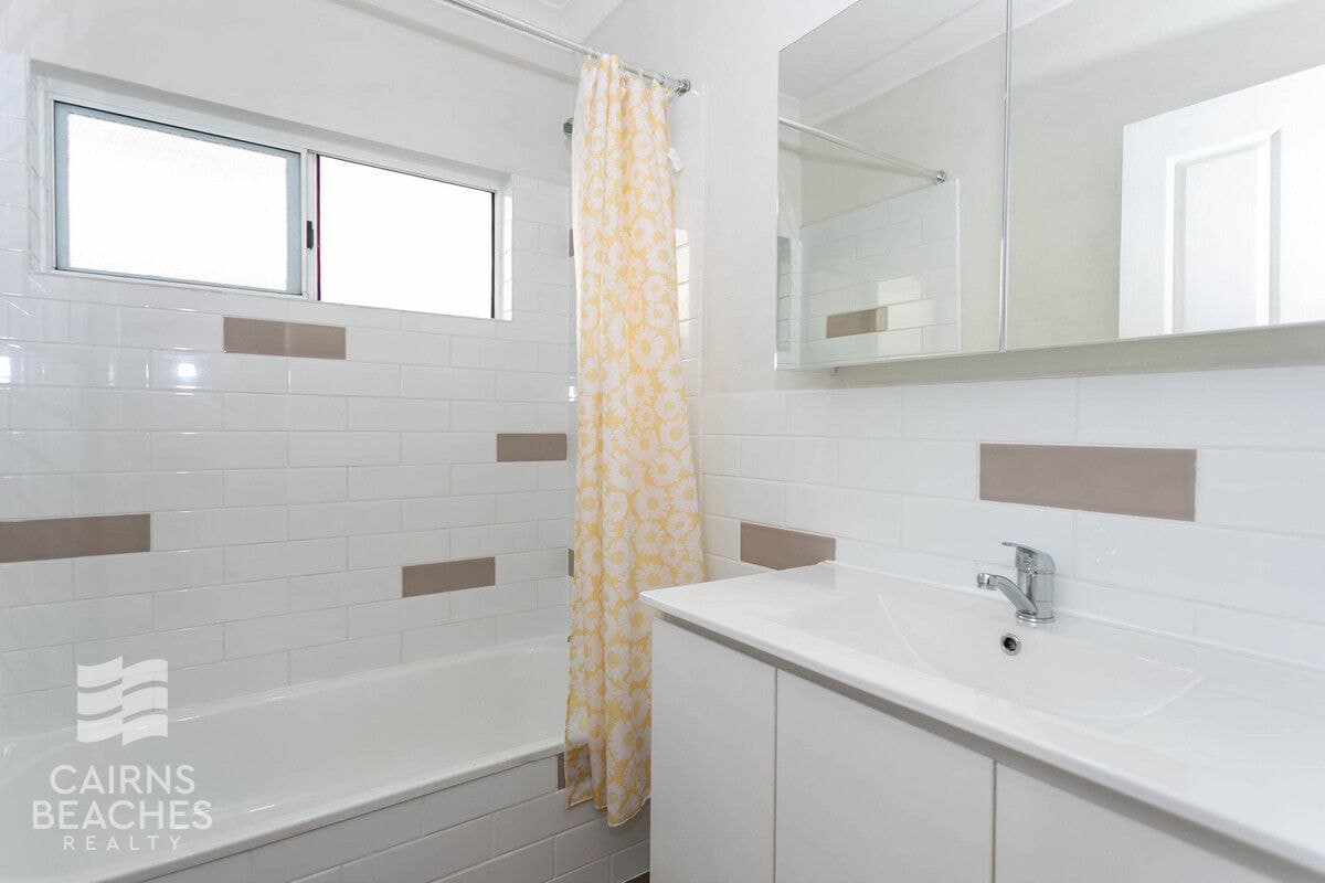 10 Feathertop Close, Smithfield - Thumbnail 6