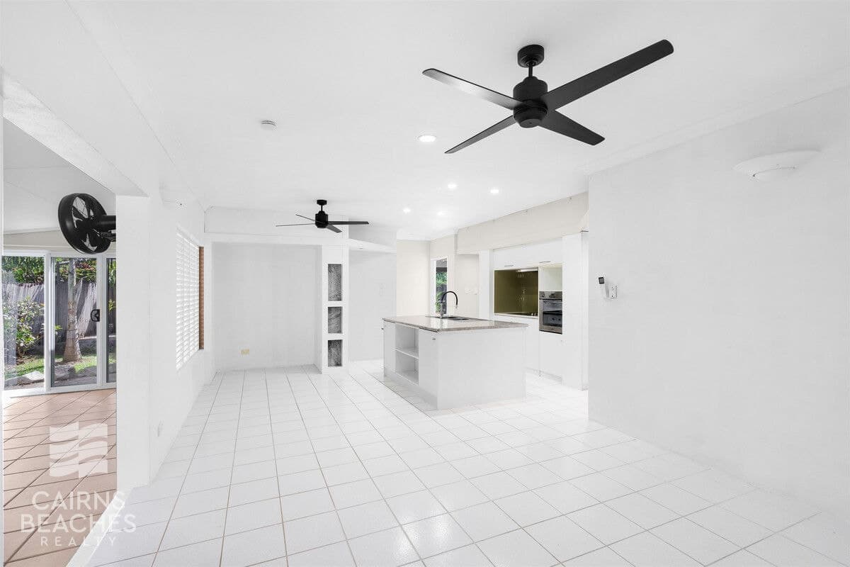 10 Feathertop Close, Smithfield - Thumbnail 8