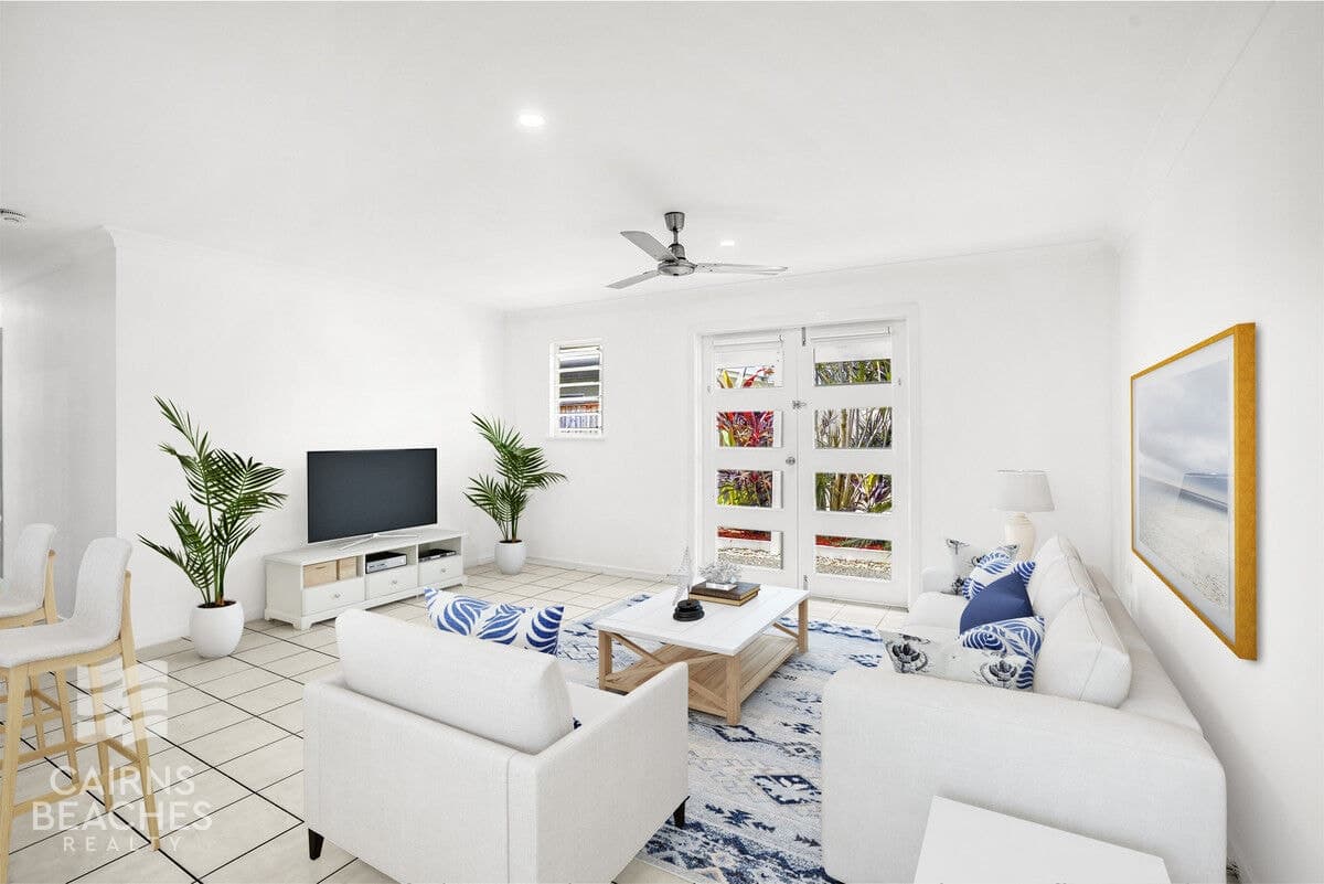 2/9 Strombus Avenue, Trinity Beach - Image 1