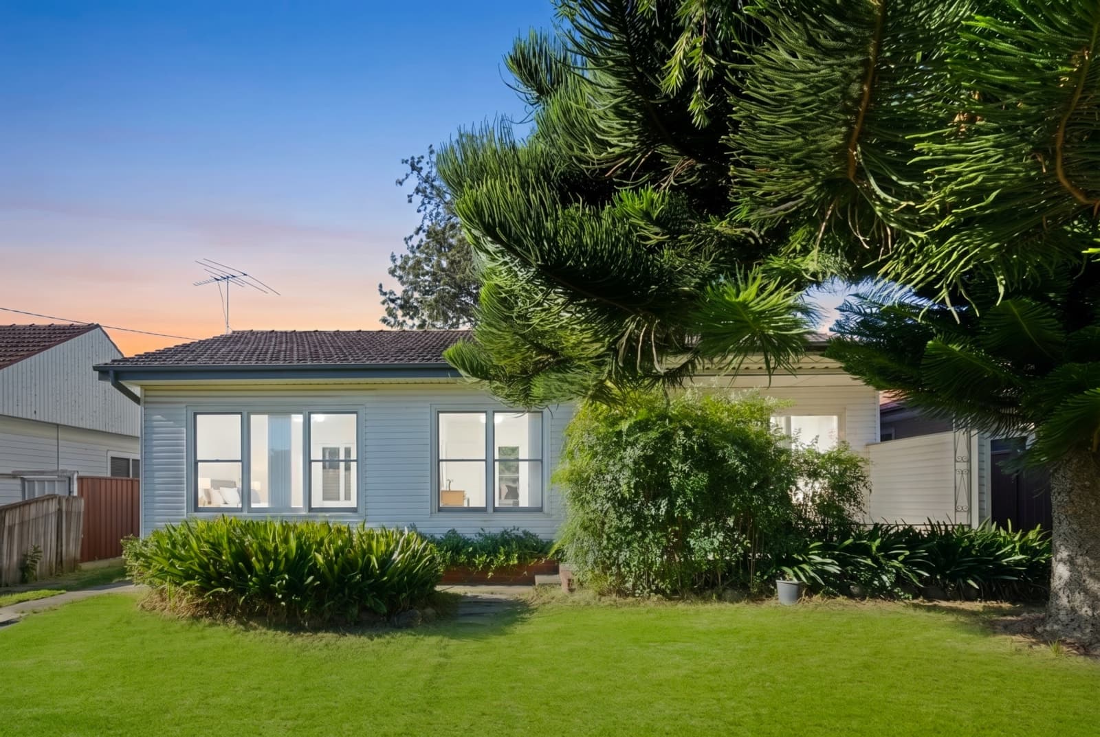 9 Glyn Street, WILEY PARK, Wiley Park - Image 1