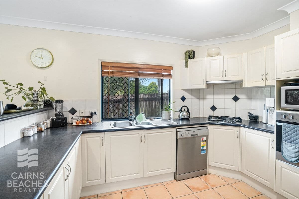 14 Warana Close, Kewarra Beach - Thumbnail 4
