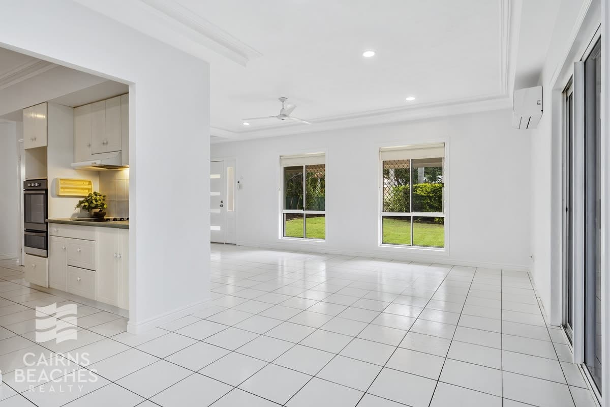 12 Pellowe Street, Clifton Beach - Thumbnail 3