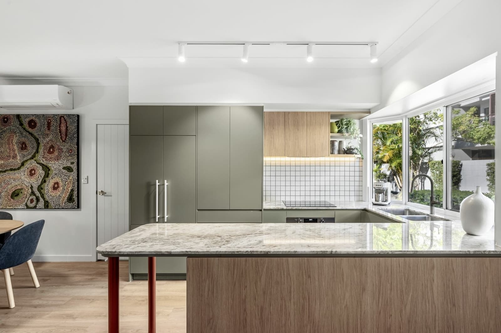 2/18 James Street, NOOSAVILLE, Noosaville - Thumbnail 2