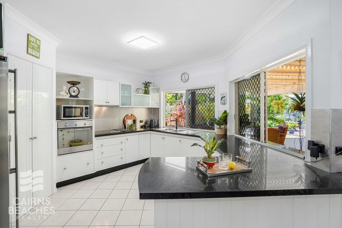 2 Avoca Close, Kewarra Beach - Thumbnail 2