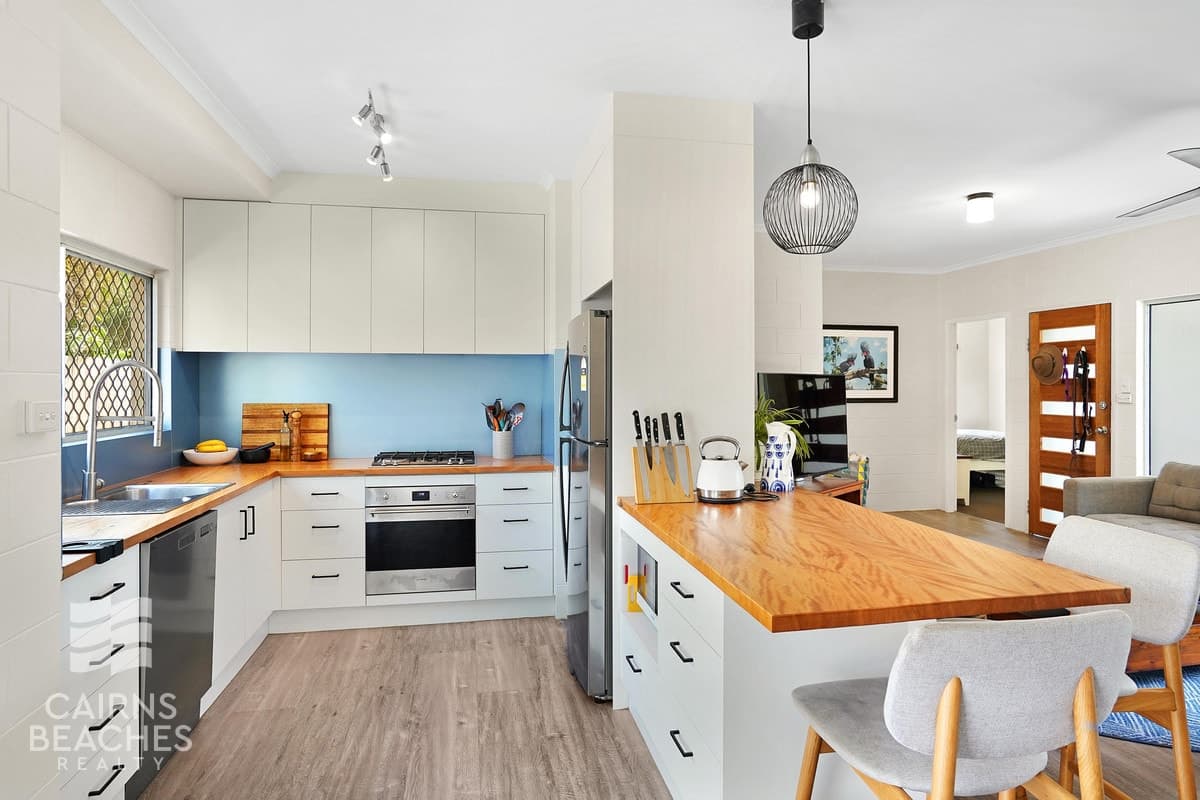 2/34 Albatross Street, Kewarra Beach - Thumbnail 3