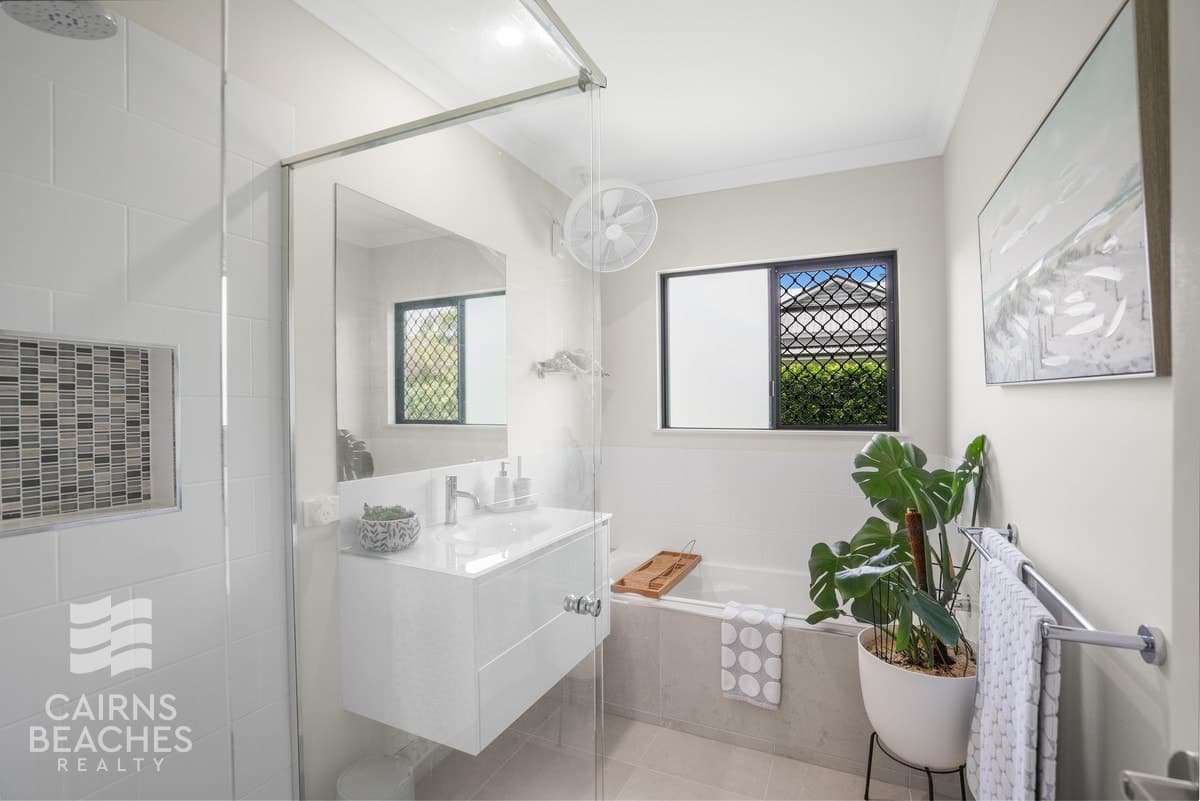 27 Conical Close, Trinity Beach - Thumbnail 8