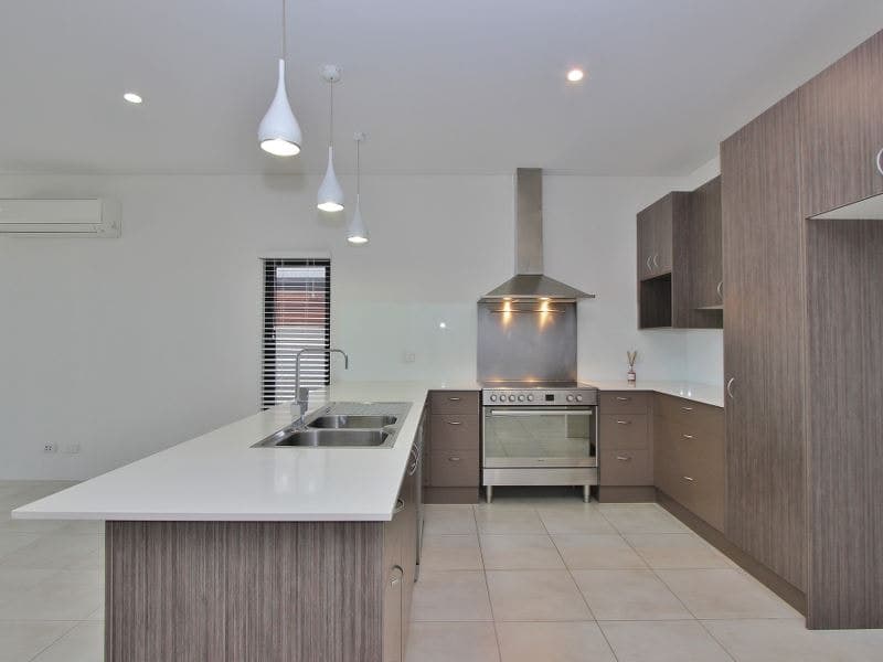 42 Moore Road, Kewarra Beach - Thumbnail 4