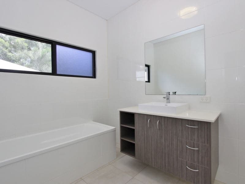 42 Moore Road, Kewarra Beach - Thumbnail 8