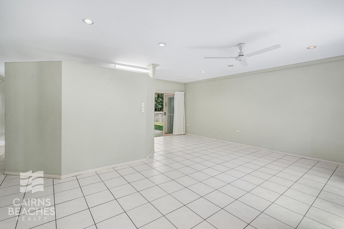 34 Callum Street, Mooroobool - Thumbnail 4