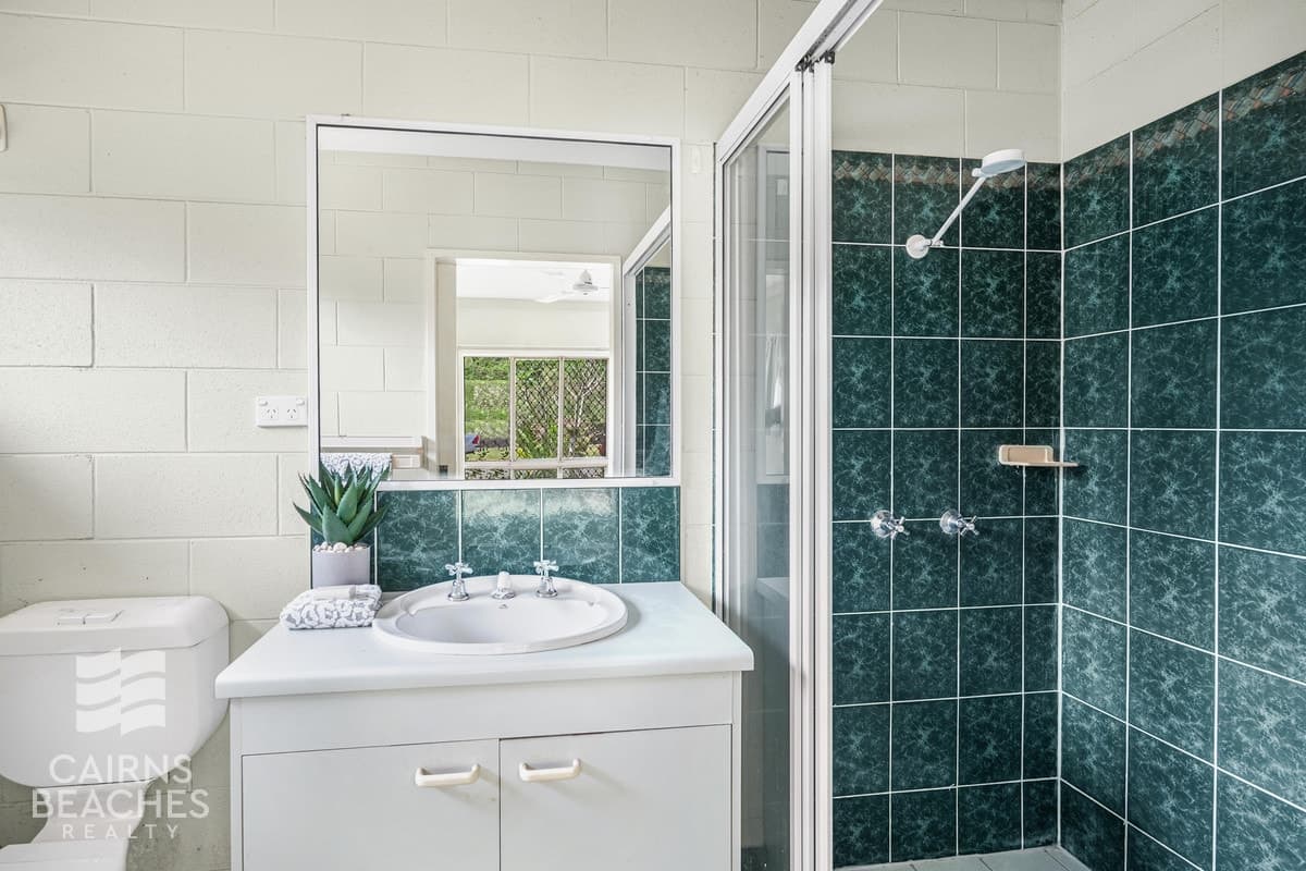 34 Callum Street, Mooroobool - Thumbnail 6