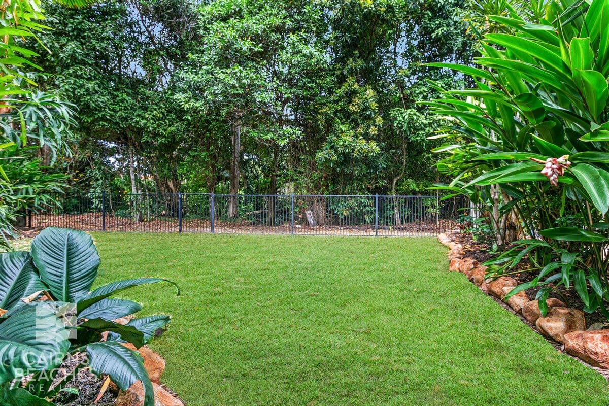 15 Bramble Street, Clifton Beach - Thumbnail 5