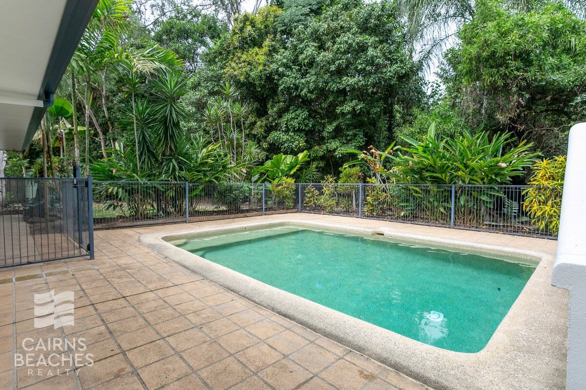 15 Bramble Street, Clifton Beach - Thumbnail 6