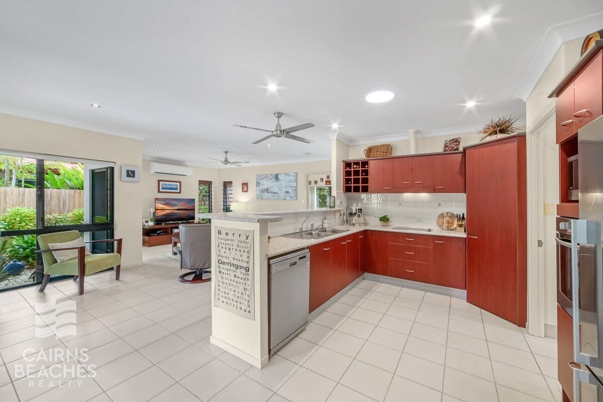 4 Tydeman Crescent, Clifton Beach - Thumbnail 5