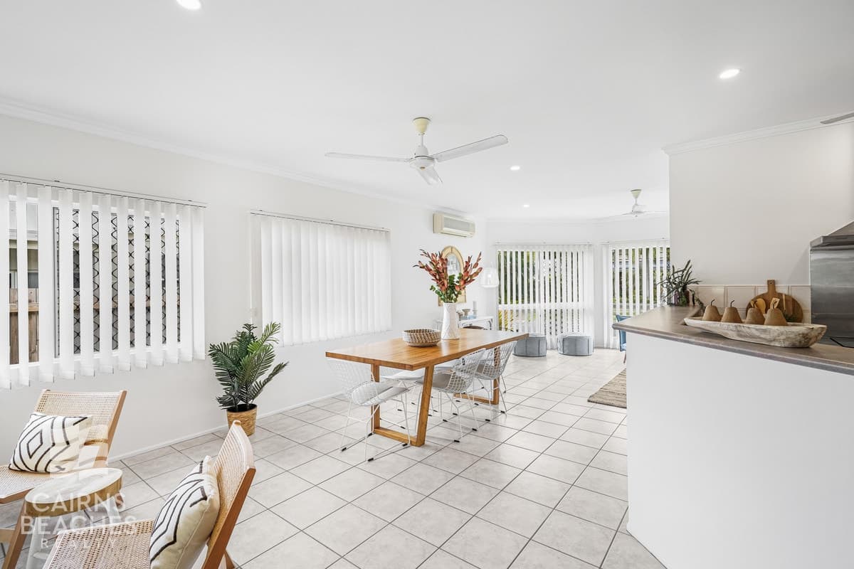 26 Bramble Street, Clifton Beach - Thumbnail 4