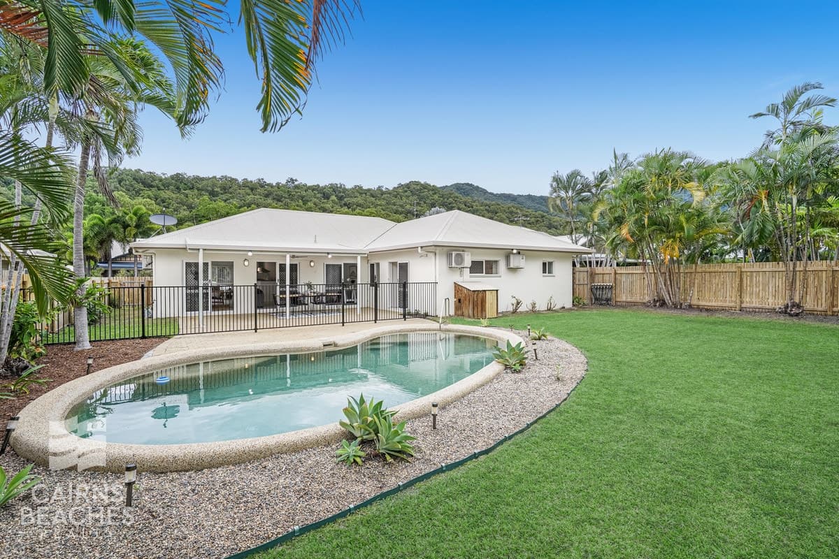26 Bramble Street, Clifton Beach - Thumbnail 5