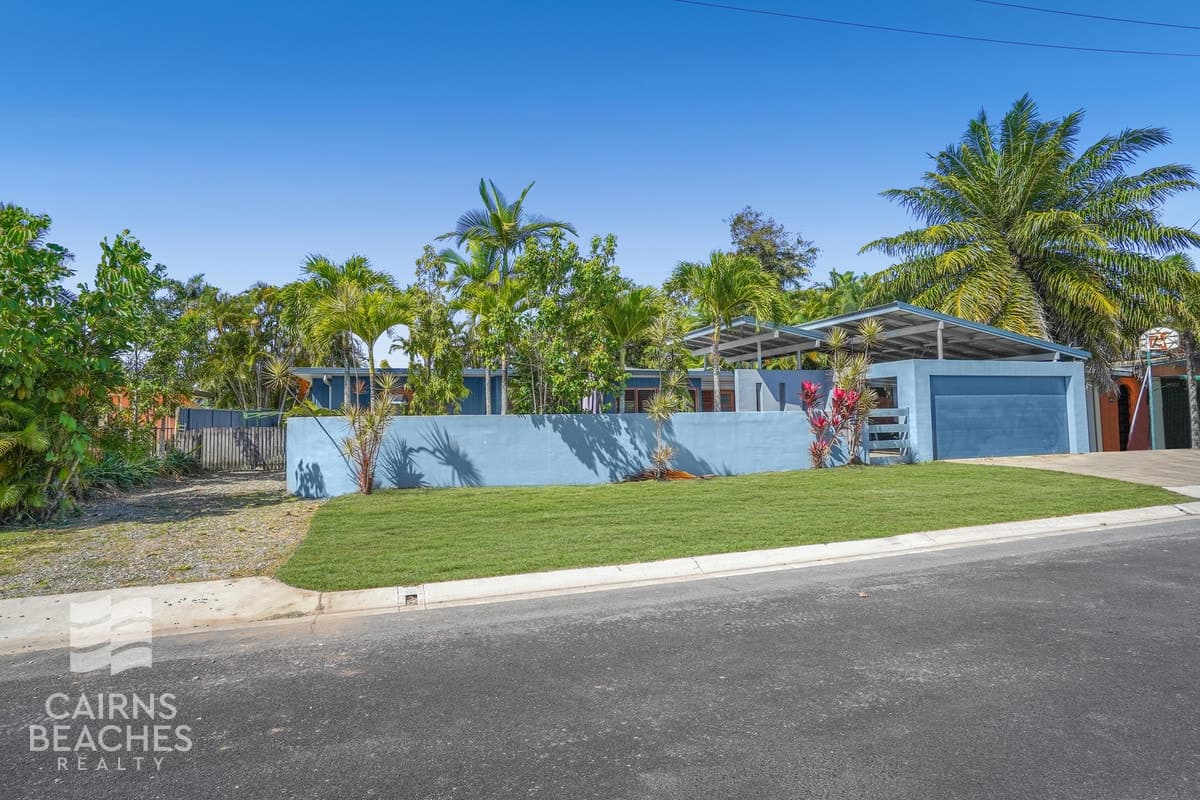 7 Bulolo Close, Trinity Beach - Image 1