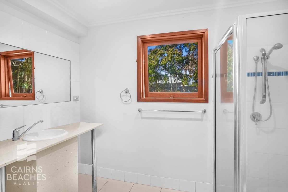 7 Bulolo Close, Trinity Beach - Thumbnail 5