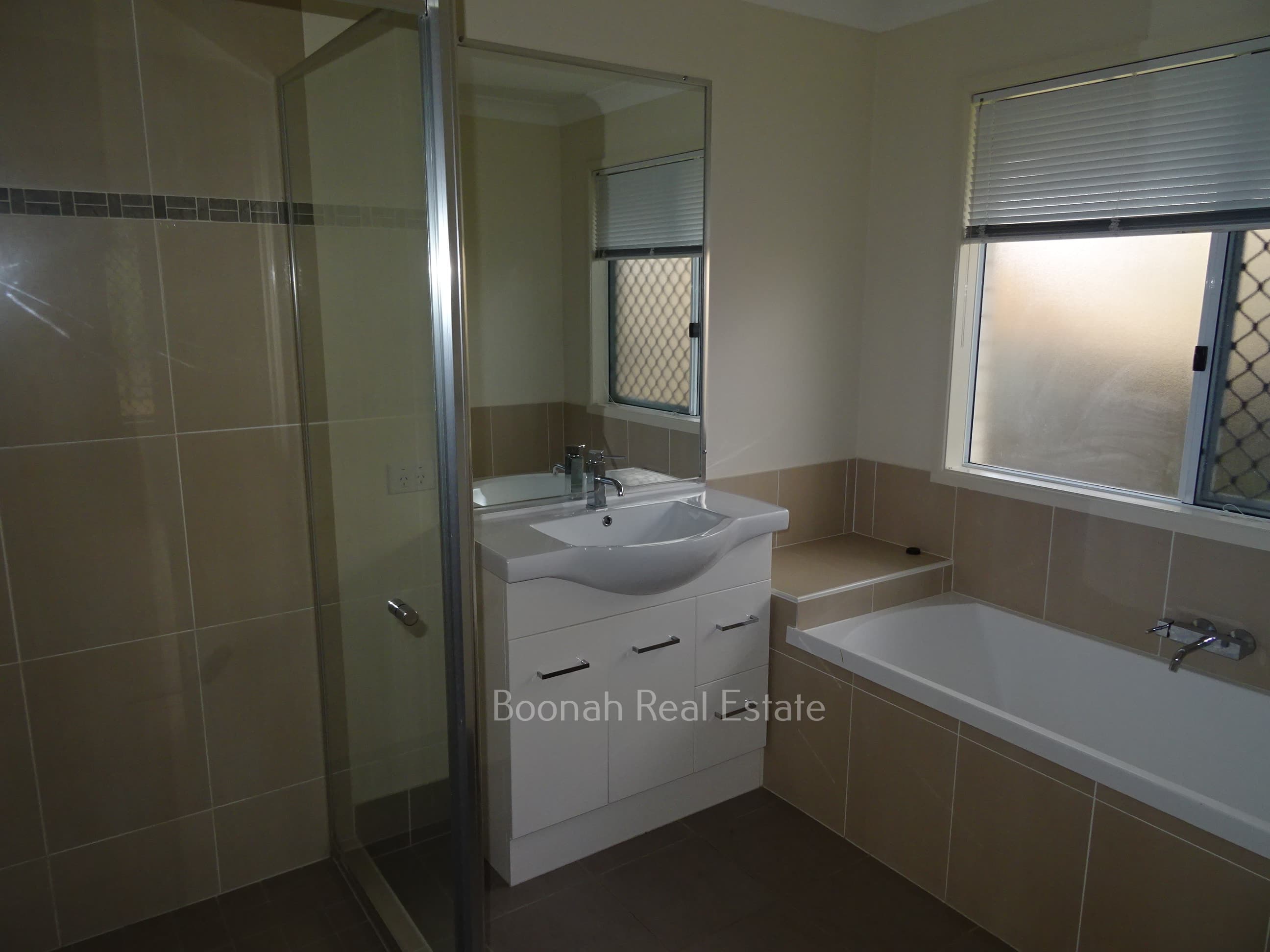 12 Cooney Ave, Boonah, Boonah - Thumbnail 5