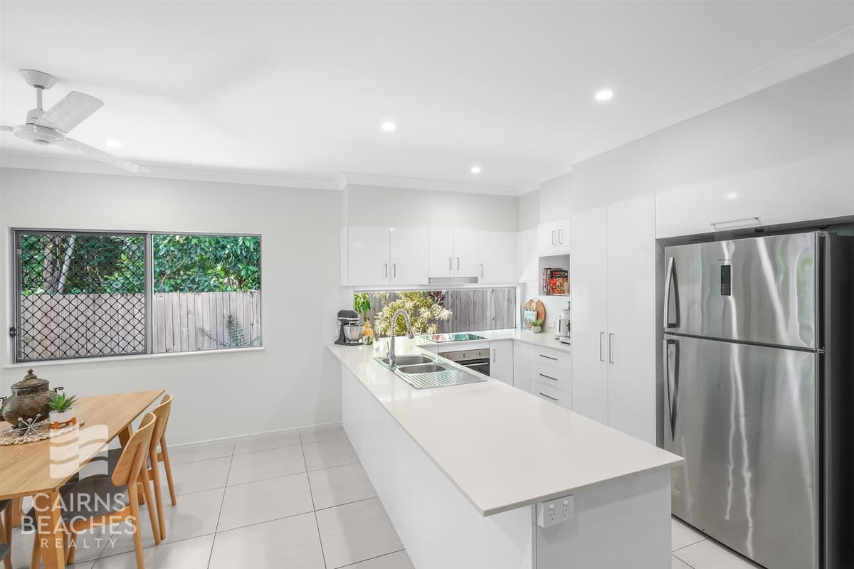 2/17a Satellite Street, Clifton Beach - Thumbnail 4