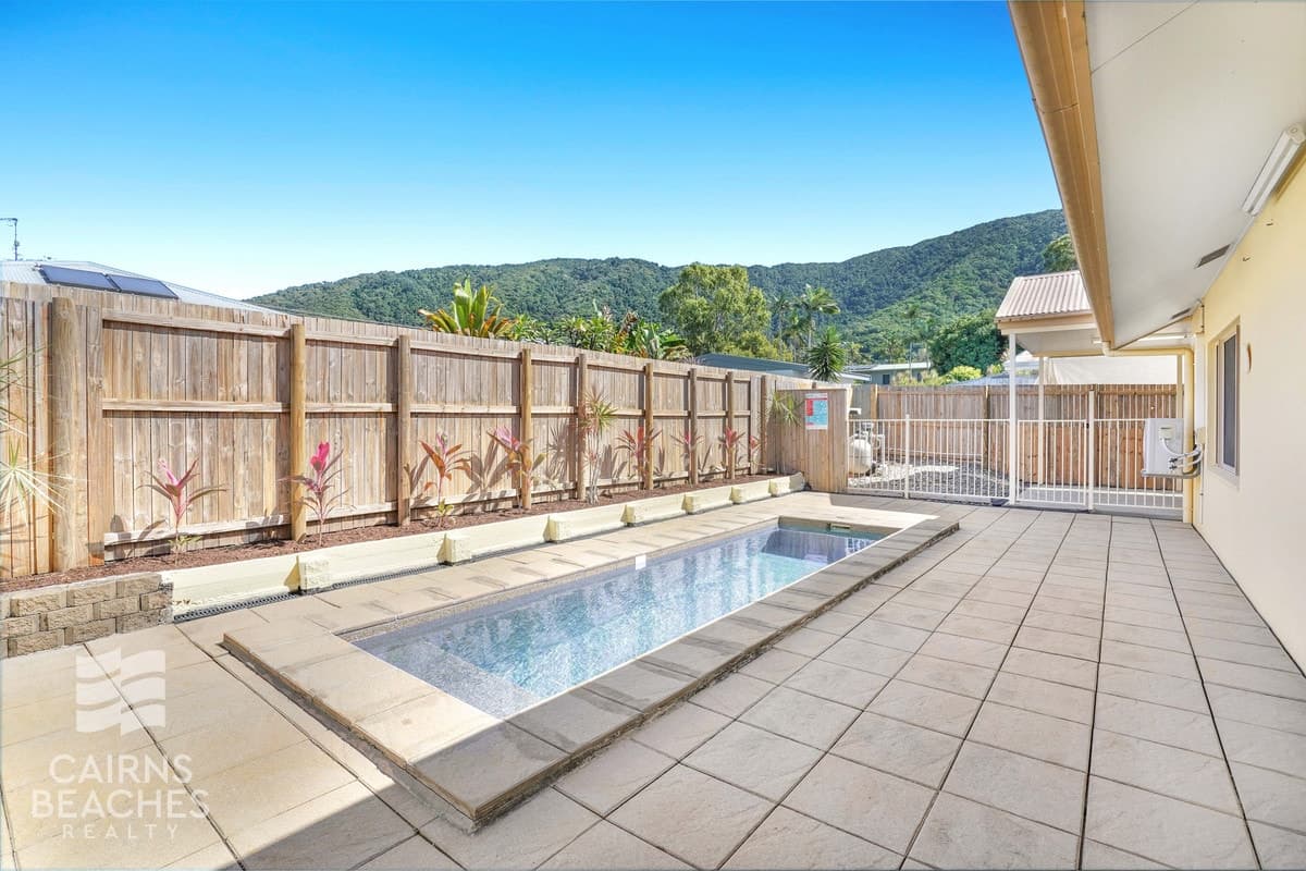 2/59 Terebra Street, Palm Cove - Thumbnail 2
