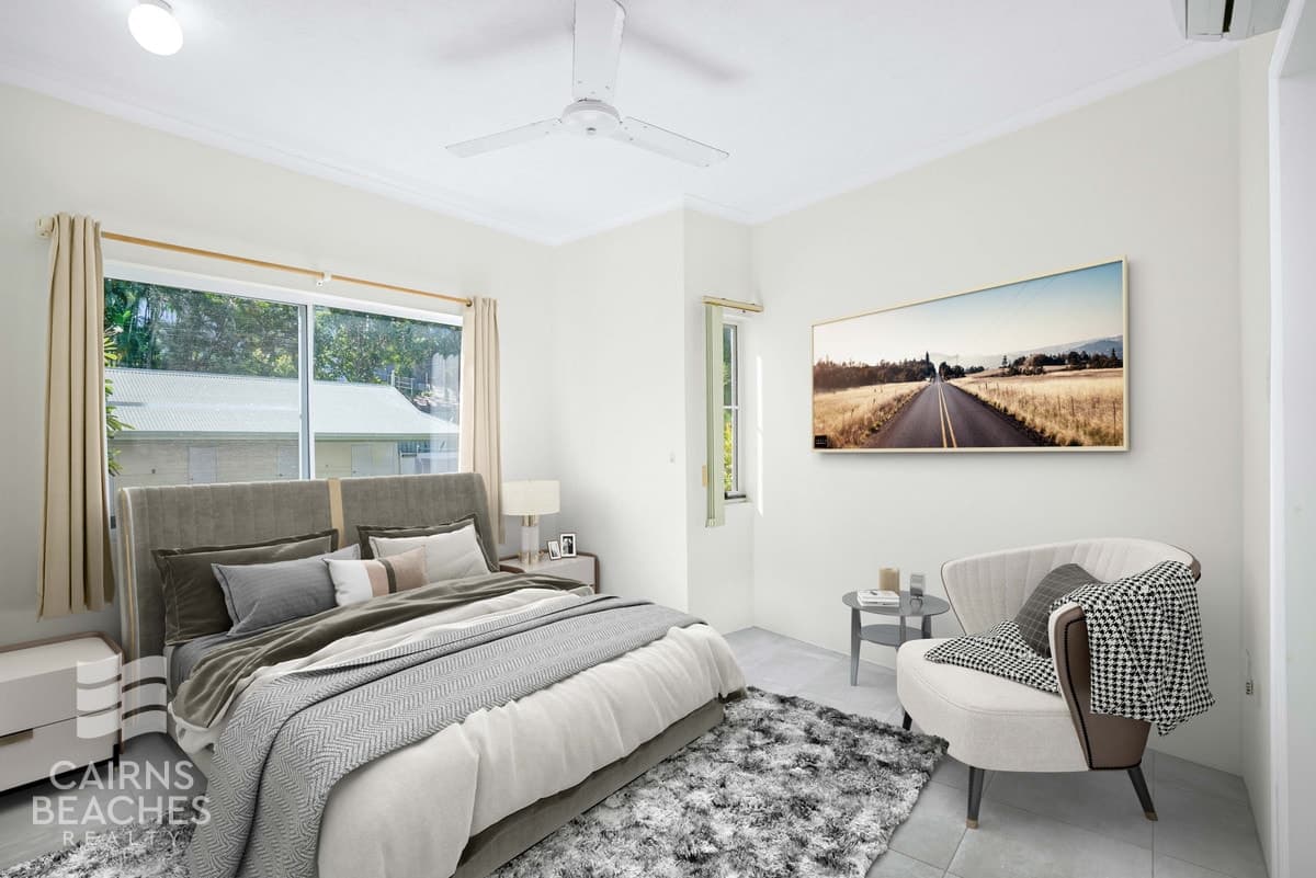 7/98-100 Moore Street, Trinity Beach - Image 1