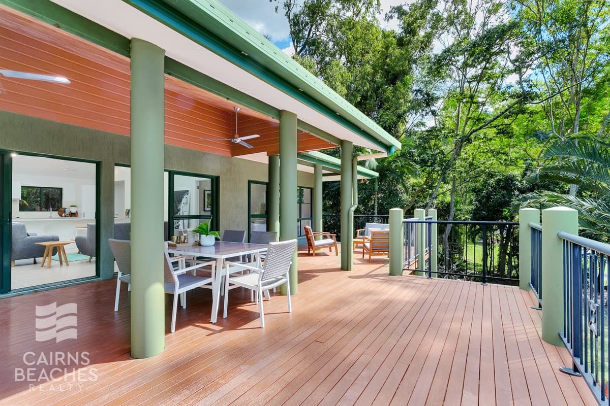 21-23 Lark Close, Clifton Beach - Image 1