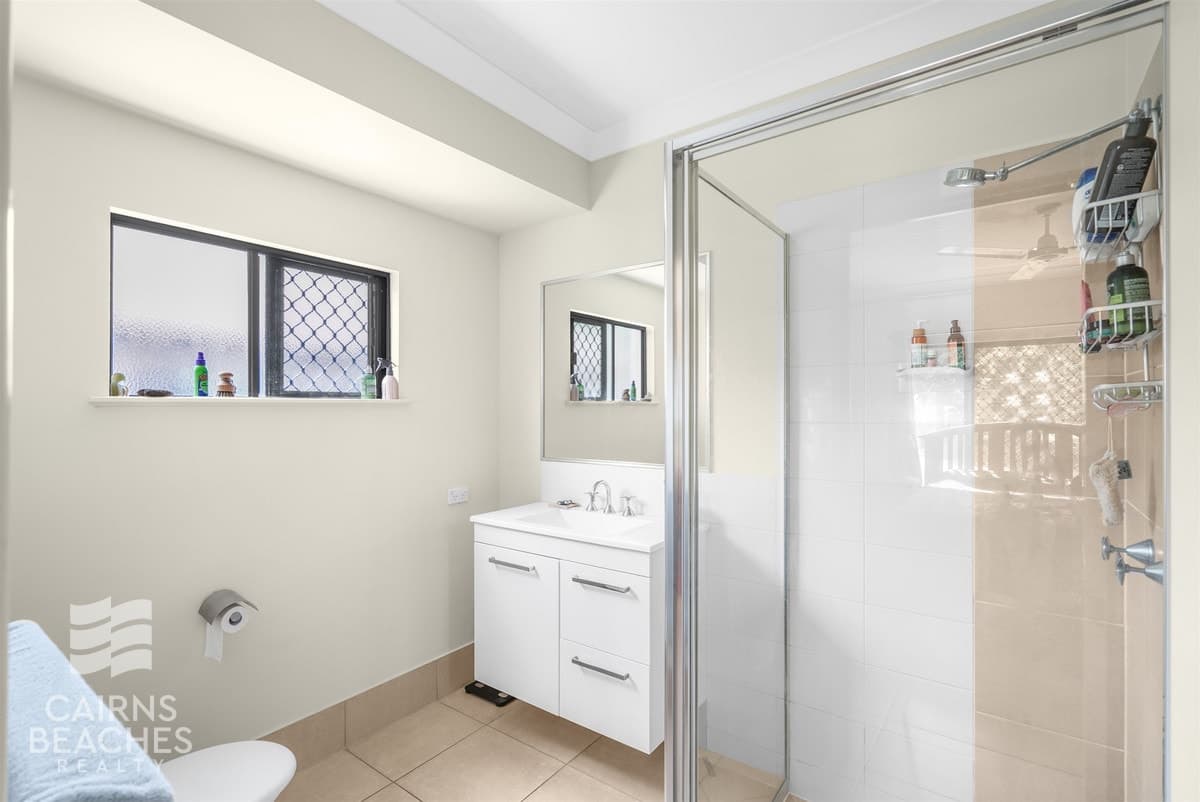 7 Bowline Place, Trinity Beach - Thumbnail 6