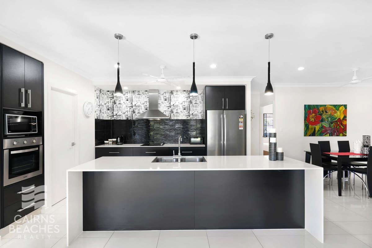 14 Torbay Street, Kewarra Beach - Thumbnail 7