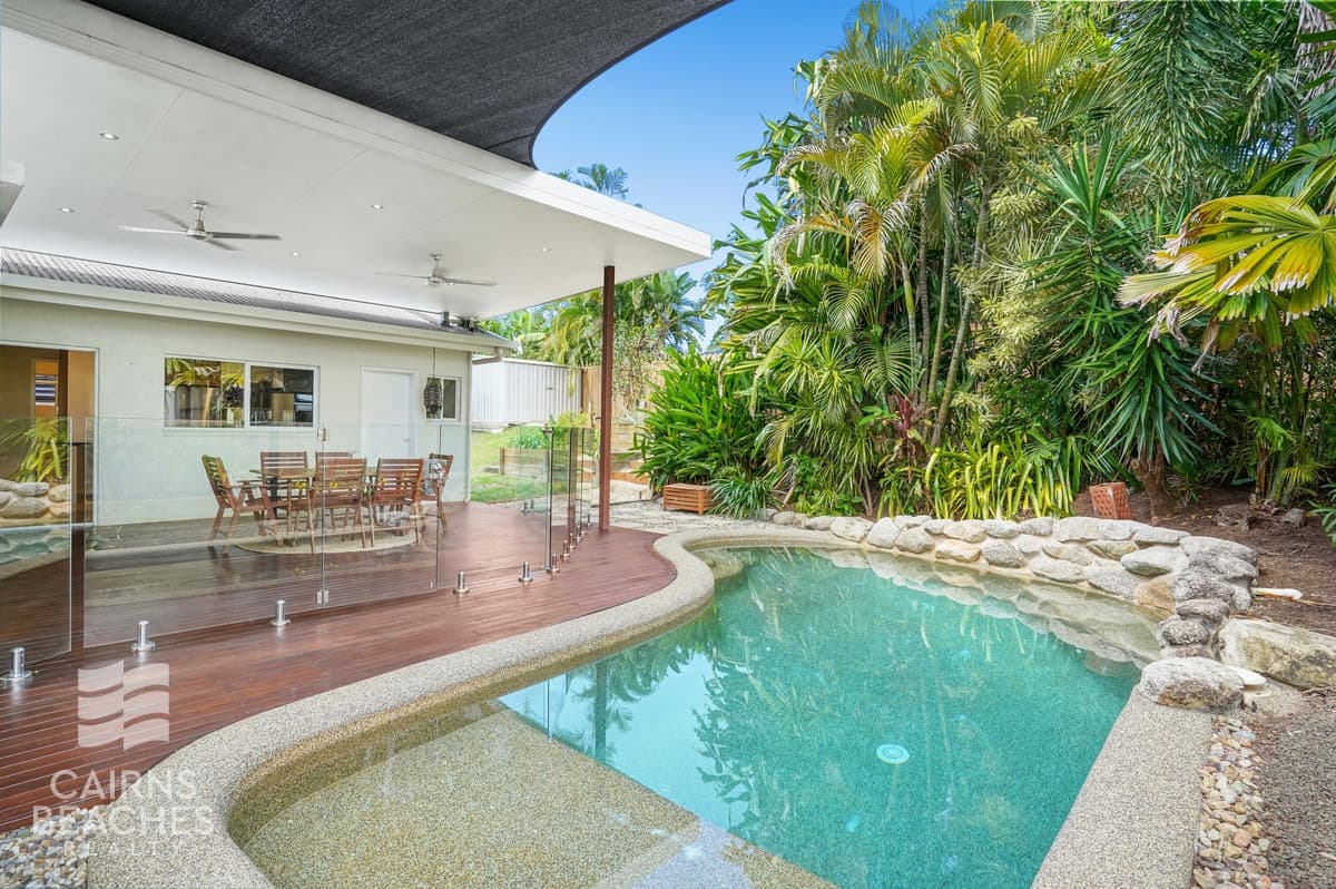 22 Mornington Street, Kewarra Beach - Image 1
