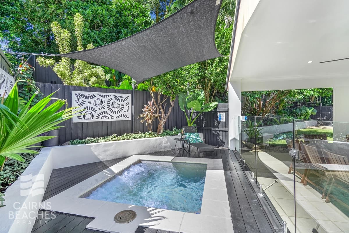2 Sago Close, Palm Cove - Thumbnail 3